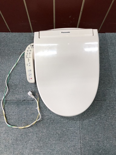 パナソニック ビューティ・トワレ 温水便座 暖房便座 ウォシュレット 2016年製お譲りします。