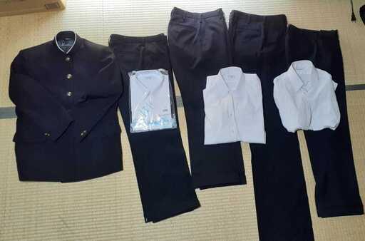 福岡中学校制服