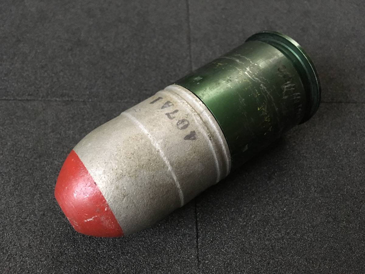 実物 レッドスモーク 40mm グレネード弾 薬莢 ダミーカート 模擬弾