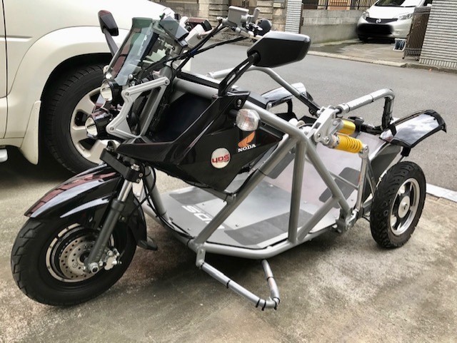 車いすのまま乗車できる YDS WCV s-01 ホイールチェアービーグル