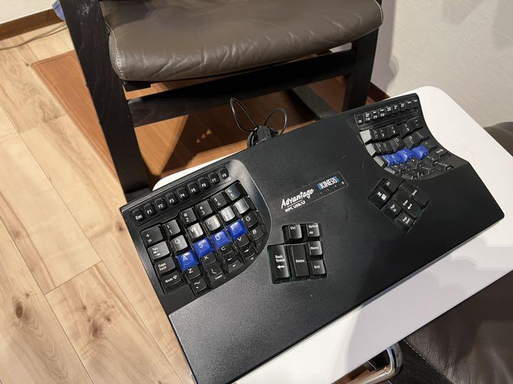 Kinesis Advatage us. キーボード