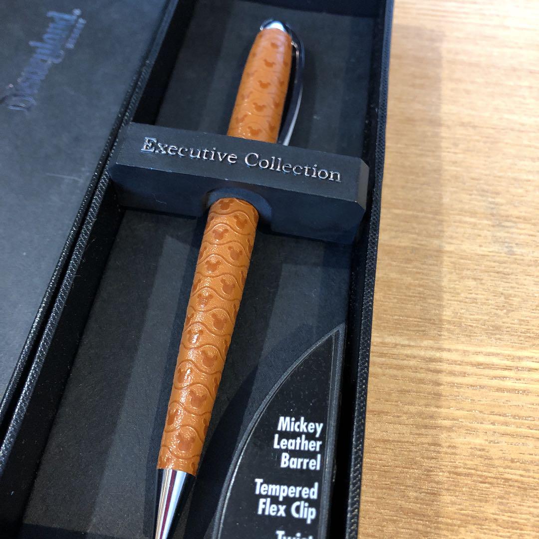 超激レア ミッキーマウス モノグラム レザーボールペン 新品未使用品