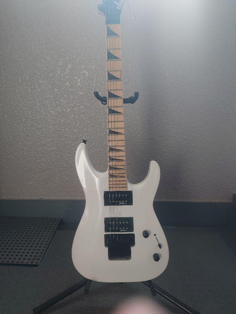 【ジャンク】JACKSON ( ジャクソン ) JS32 Dinky DKA-M