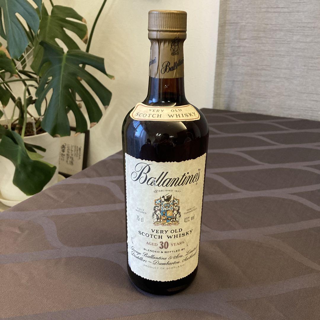 バランタイン30年very old 750mlウイスキー