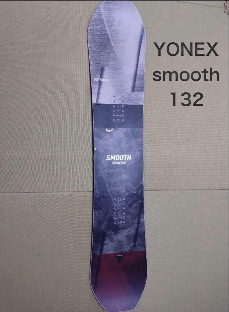 YONEX smooth shortie　132